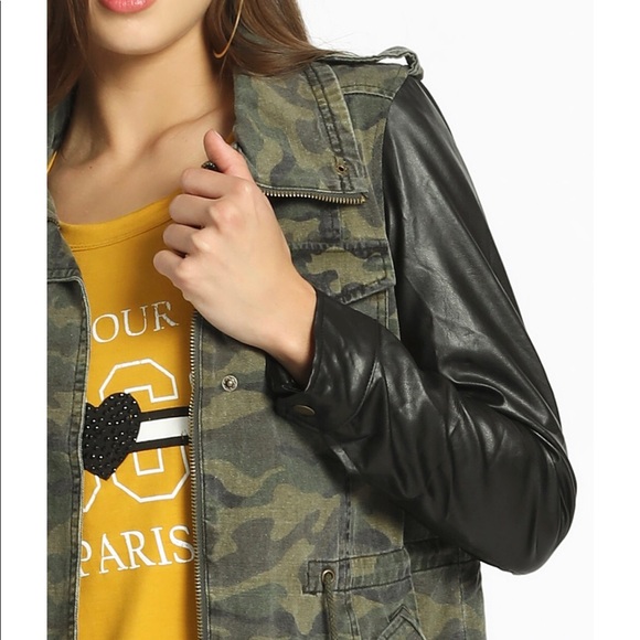 🆕SALE‼️CAMO PRINT JACKET - Picture 4 of 7